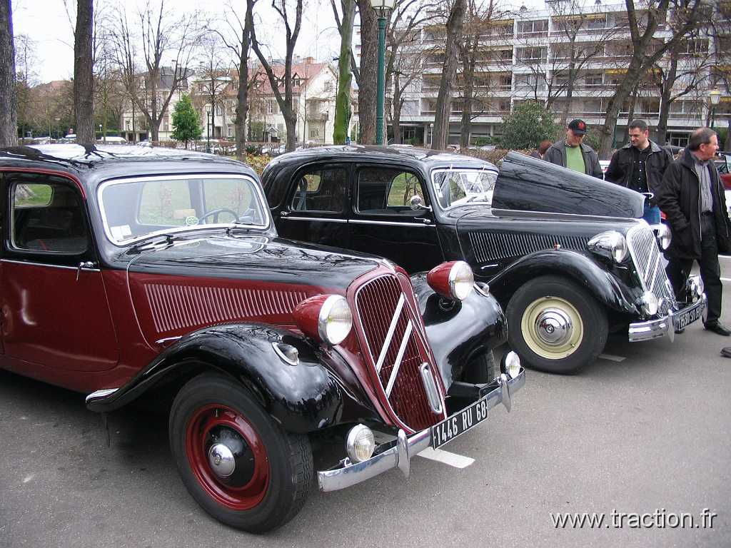 2008_03_02 Colmar 06.jpg - 02/03/2008 - 68000 COLMAR Rendez-vous mensuel de l'Association Colmar Auto-Rétro, CITROEN Traction 11B et 15-SIX